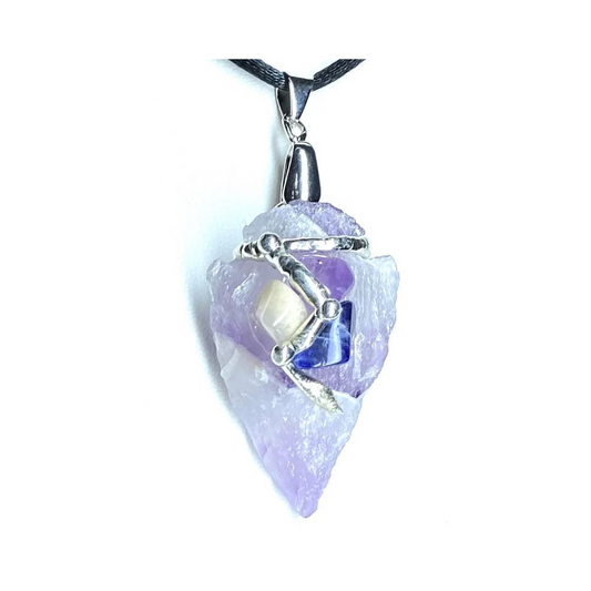 Wisdom Keeper Arrowhead Amulet